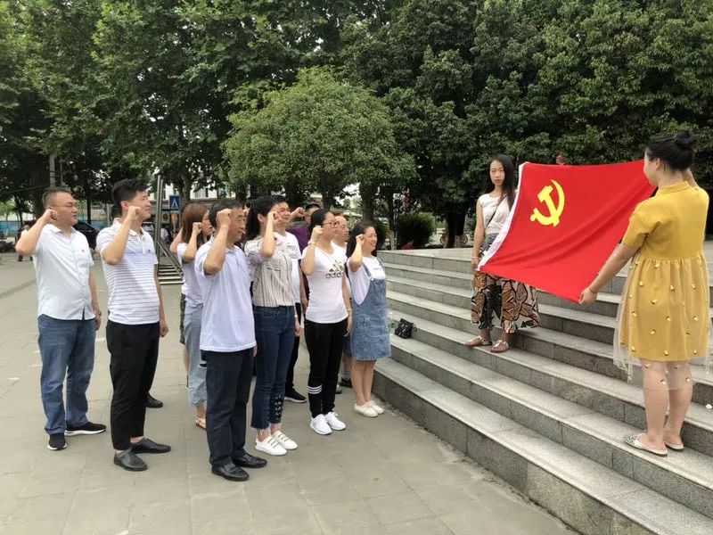 鑫电电缆2.jpg